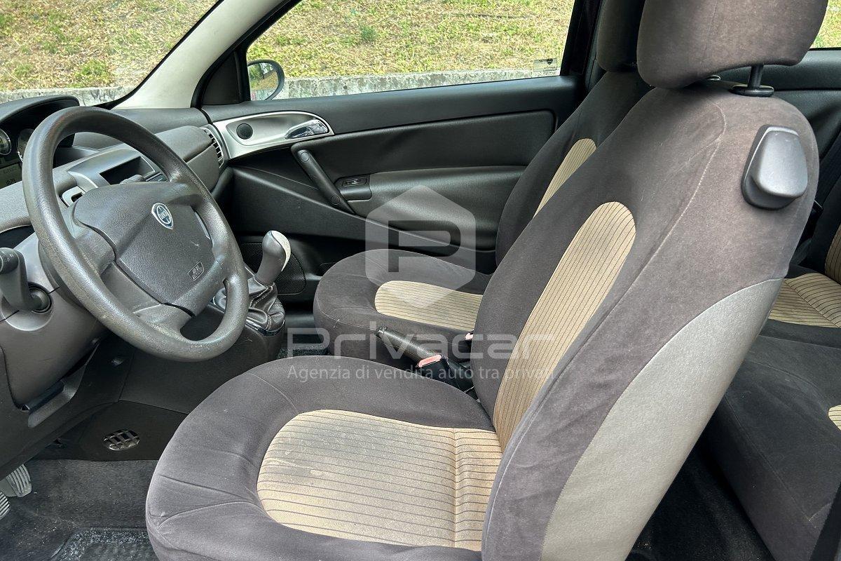 LANCIA Ypsilon 1.3 MJT 75 CV Modamilano