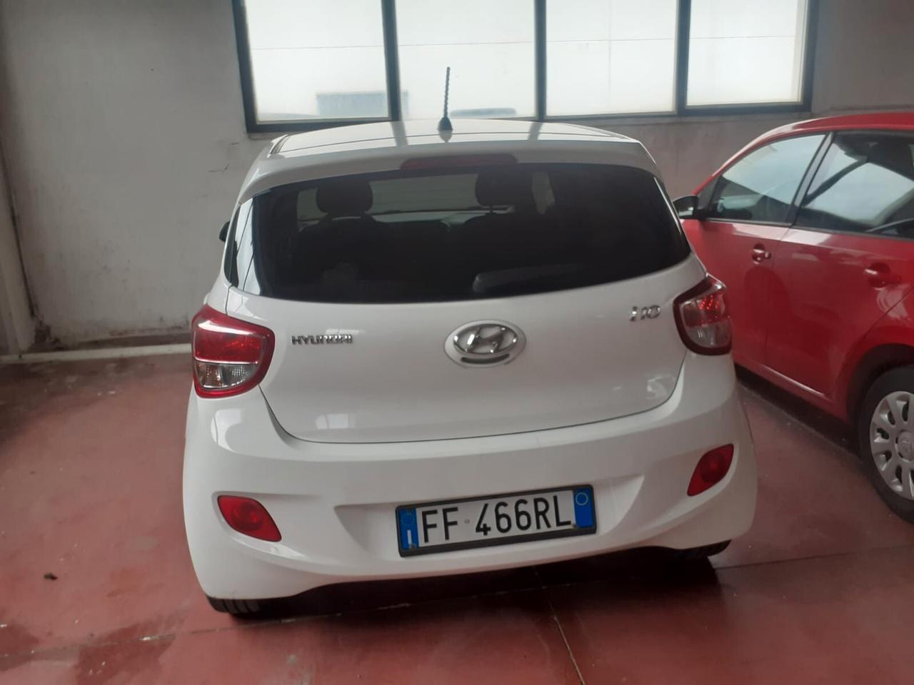 Hyundai i10 1.0 MPI Sound Edition - 2015