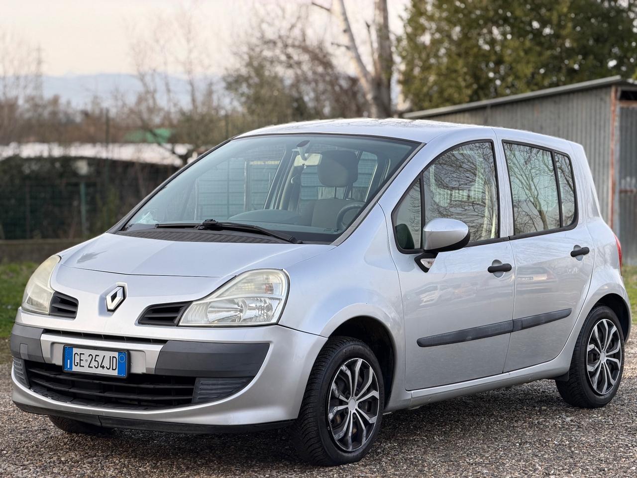 Renault Modus 1.2 16V Dynamique