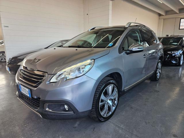 Peugeot 2008 2008 1.6 bluehdi Black Matt s