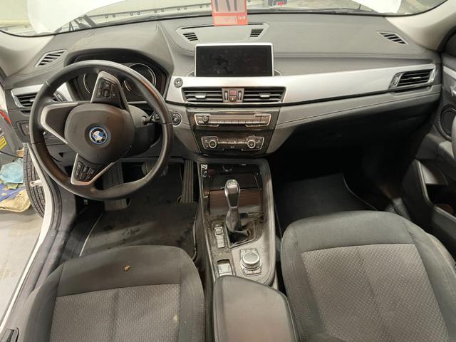 BMW X2 XDRIVE25E BUSINESS-X