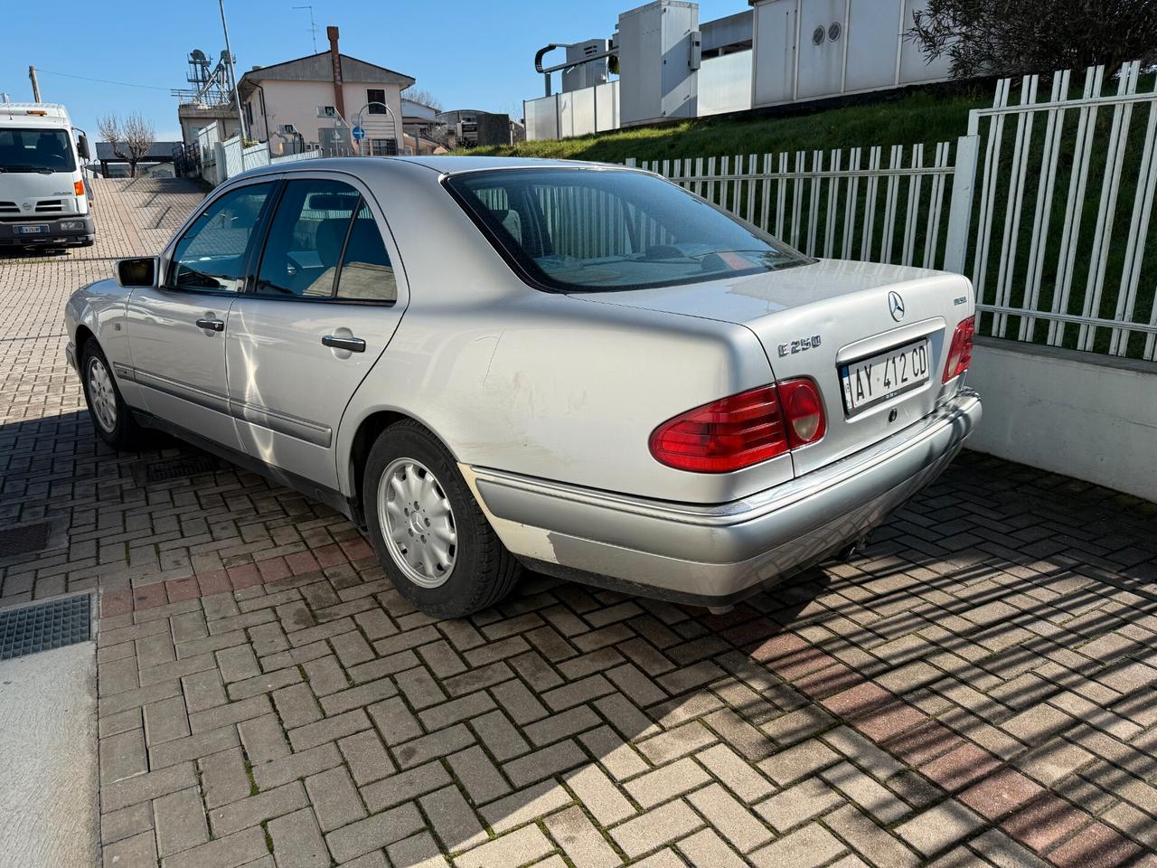 Mercedes-benz E 250 E 250 diesel cat Classic