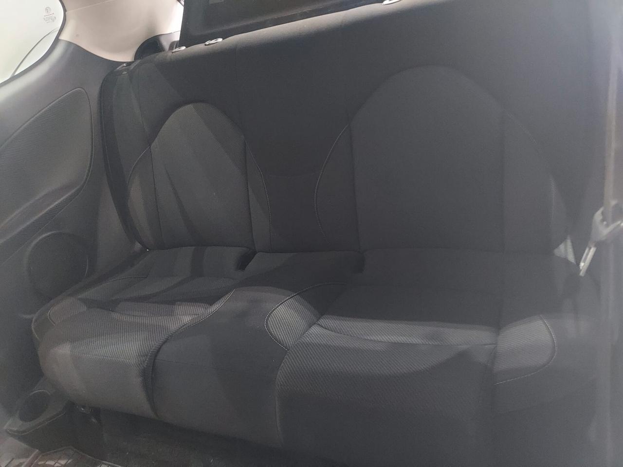 Alfa Romeo MiTo 1.3 JTDm-2 95 CV S&S Distinctive Sport Pack