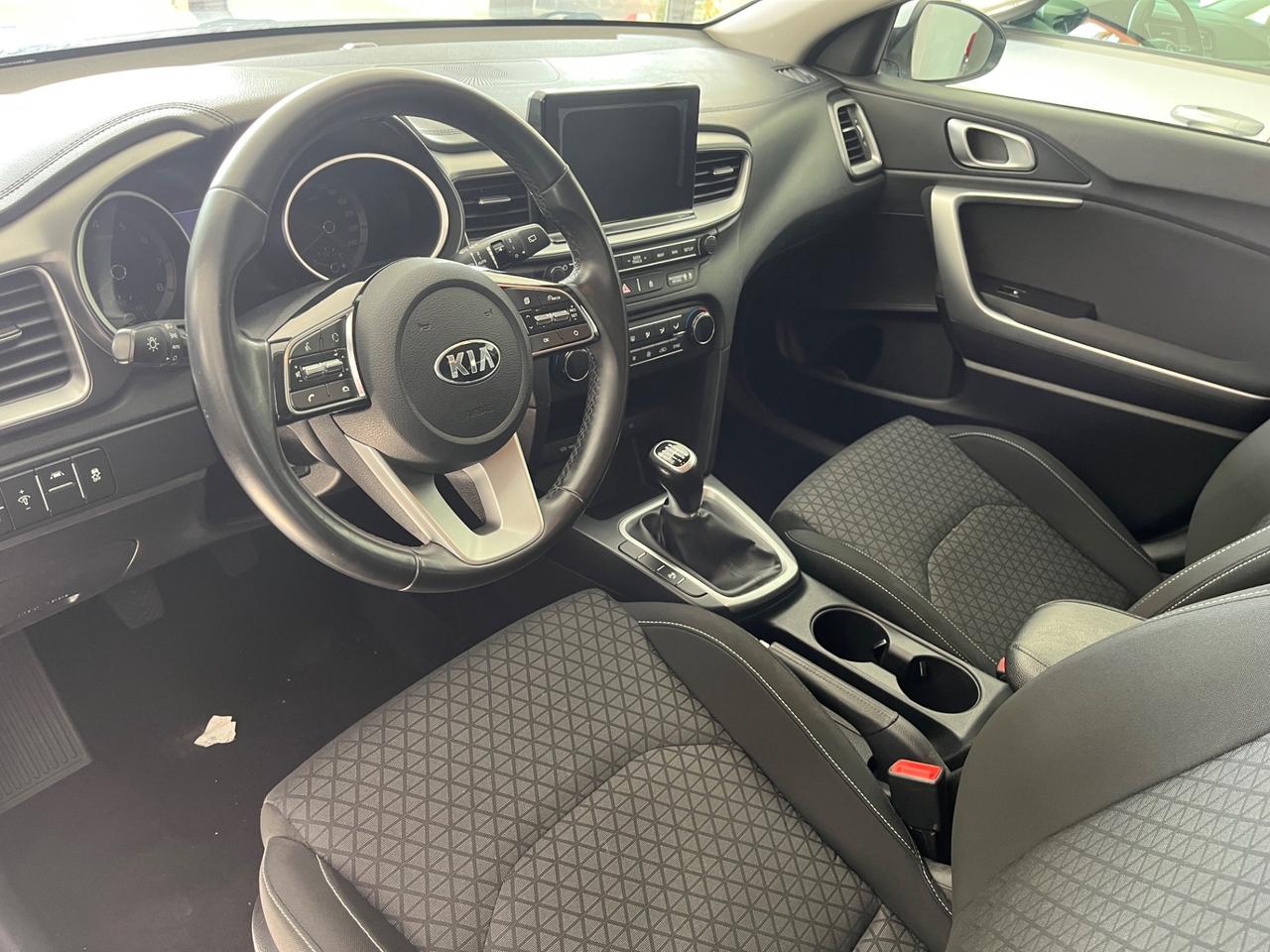 Kia Ceed Sportswagon 1.4 MPi GPL SW Business Class