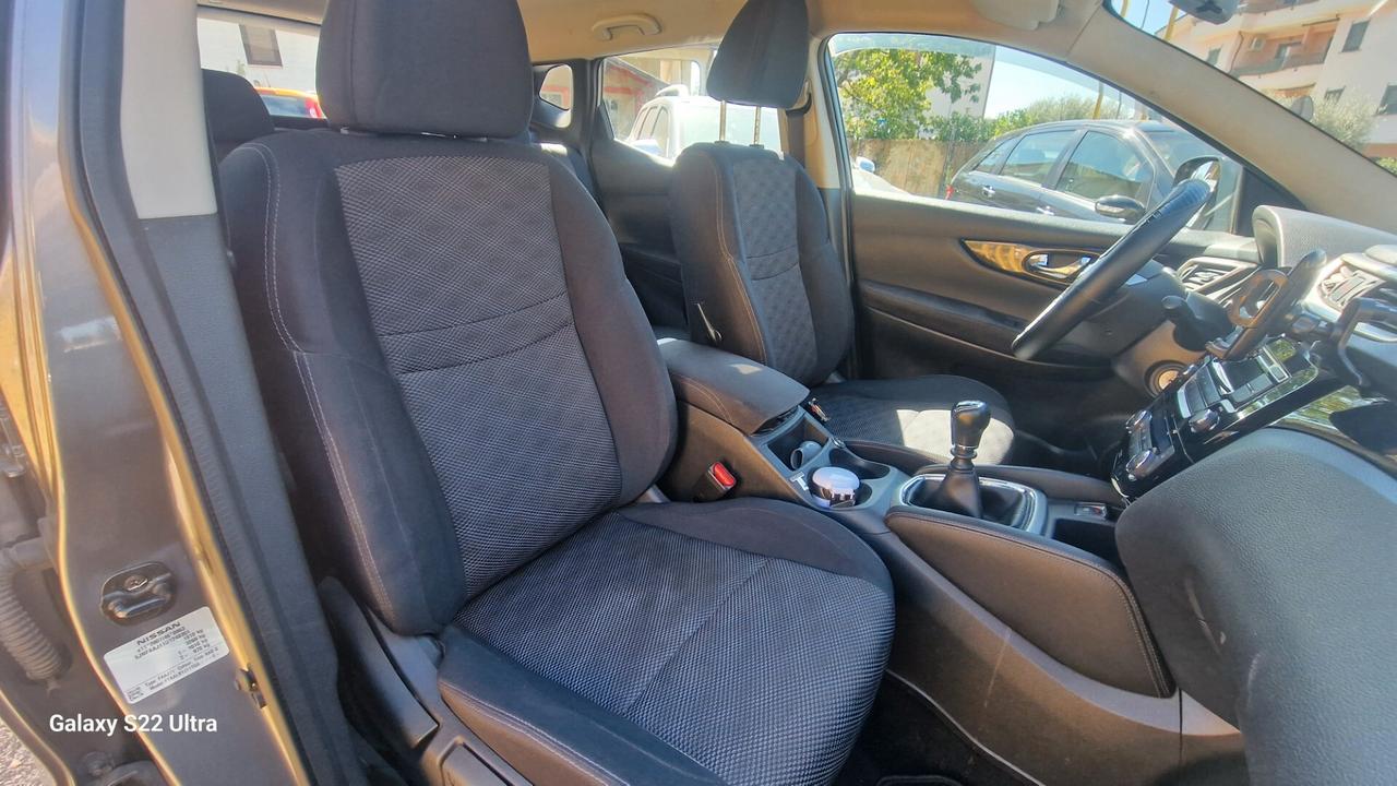 Nissan Qashqai 1.5 dCi Visia
