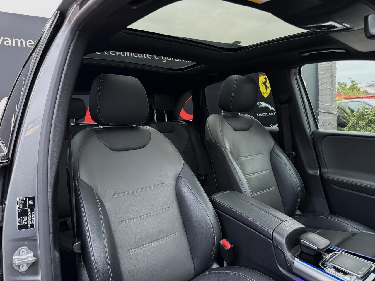 Mercedes-Benz B 180 d Premium AMG TETTO BURMESTER