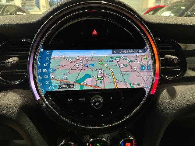 MINI Cooper 1.5 Classic 5 porte Auto -LED-16"-Carplay-Keyless-