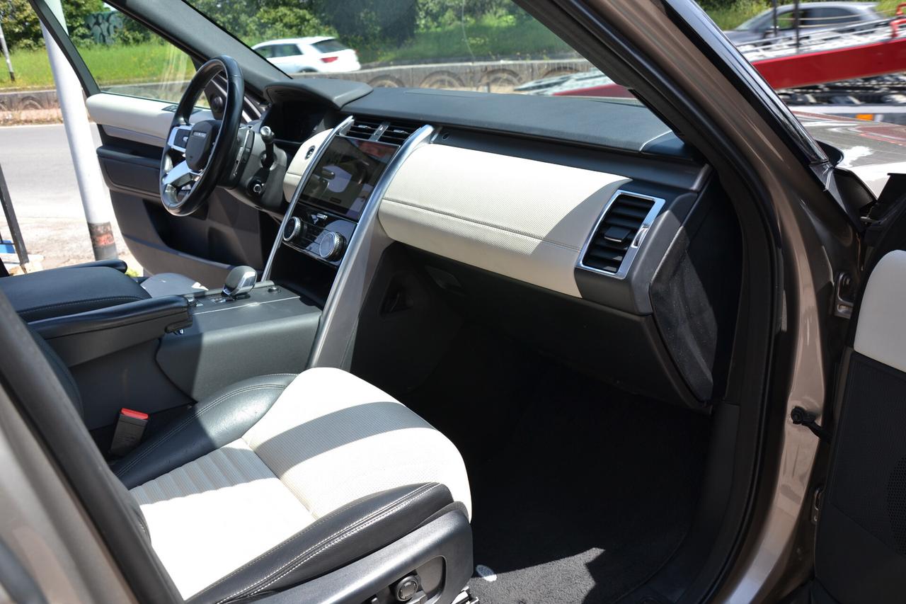 Land Rover Discovery 3.0D MHEV R-DYNAMIC SE AWD 249CV 7p.*PREZZO VERO**