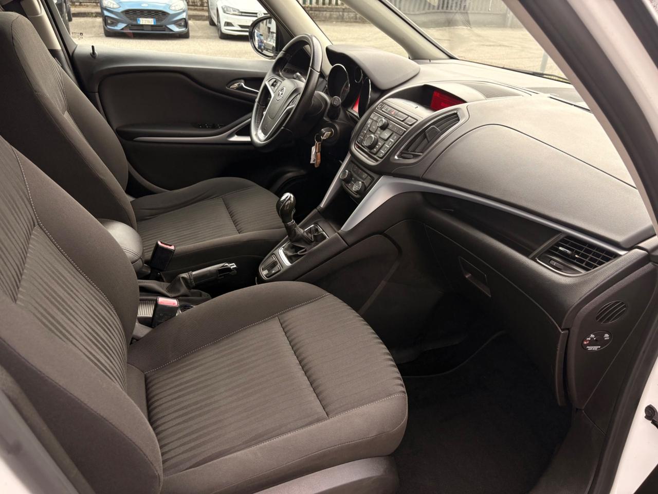 Opel Zafira Tourer 1.6 Benzina/Metano 7 posti 2014