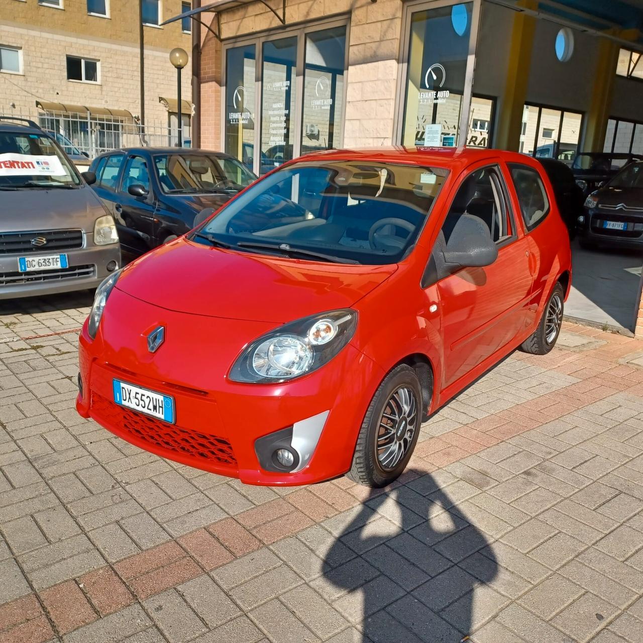 129.888KM PERFETTA TWINGO 1.2 NEOPATENTATI