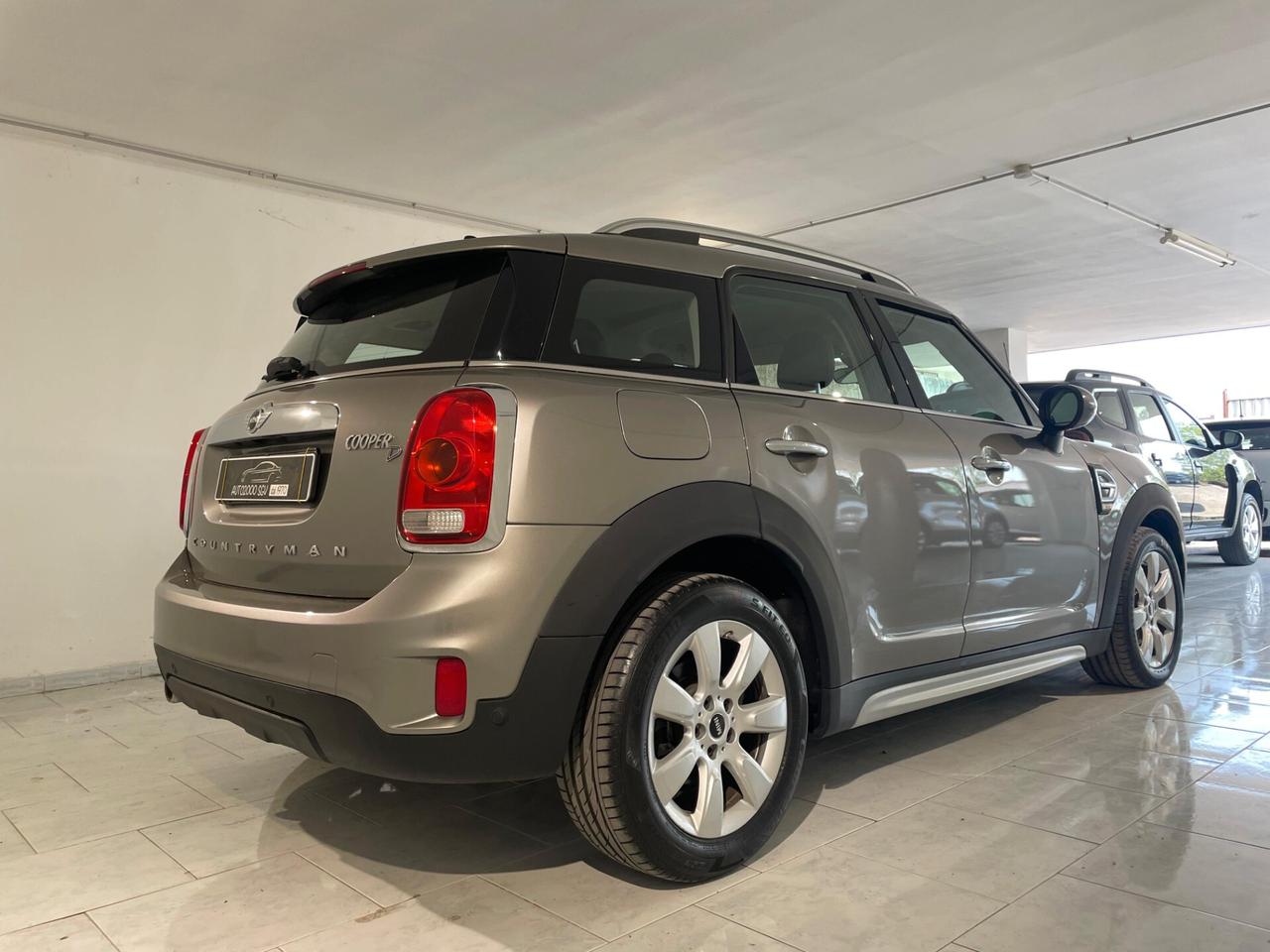 Mini Cooper D Countryman 2.0TDI 150CV AUTOMATICA