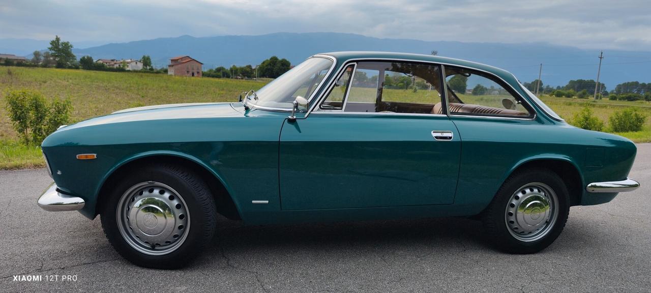 Alfa Romeo GT SCALINO (A.S.I TARGA ORO)