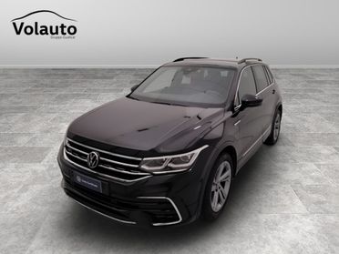 VOLKSWAGEN Tiguan II 2021 - Tiguan 1.5 tsi R-Line 150cv dsg