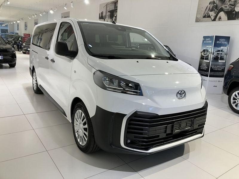 Toyota Proace Verso 2.0D 144 CV L2 Long D Lounge 9 posti