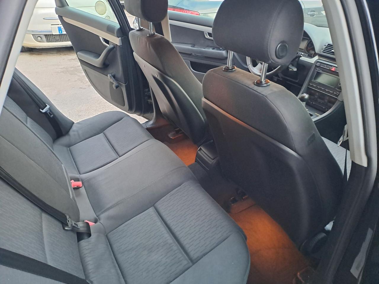 Audi A4 1.9 TDI 116 CV Ambiente