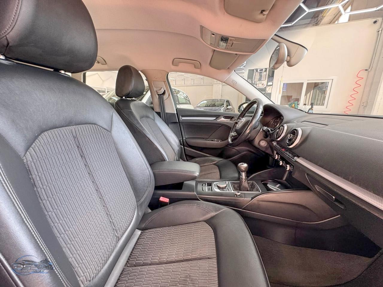 Audi A3 1.6 TDI Ambition 105CV