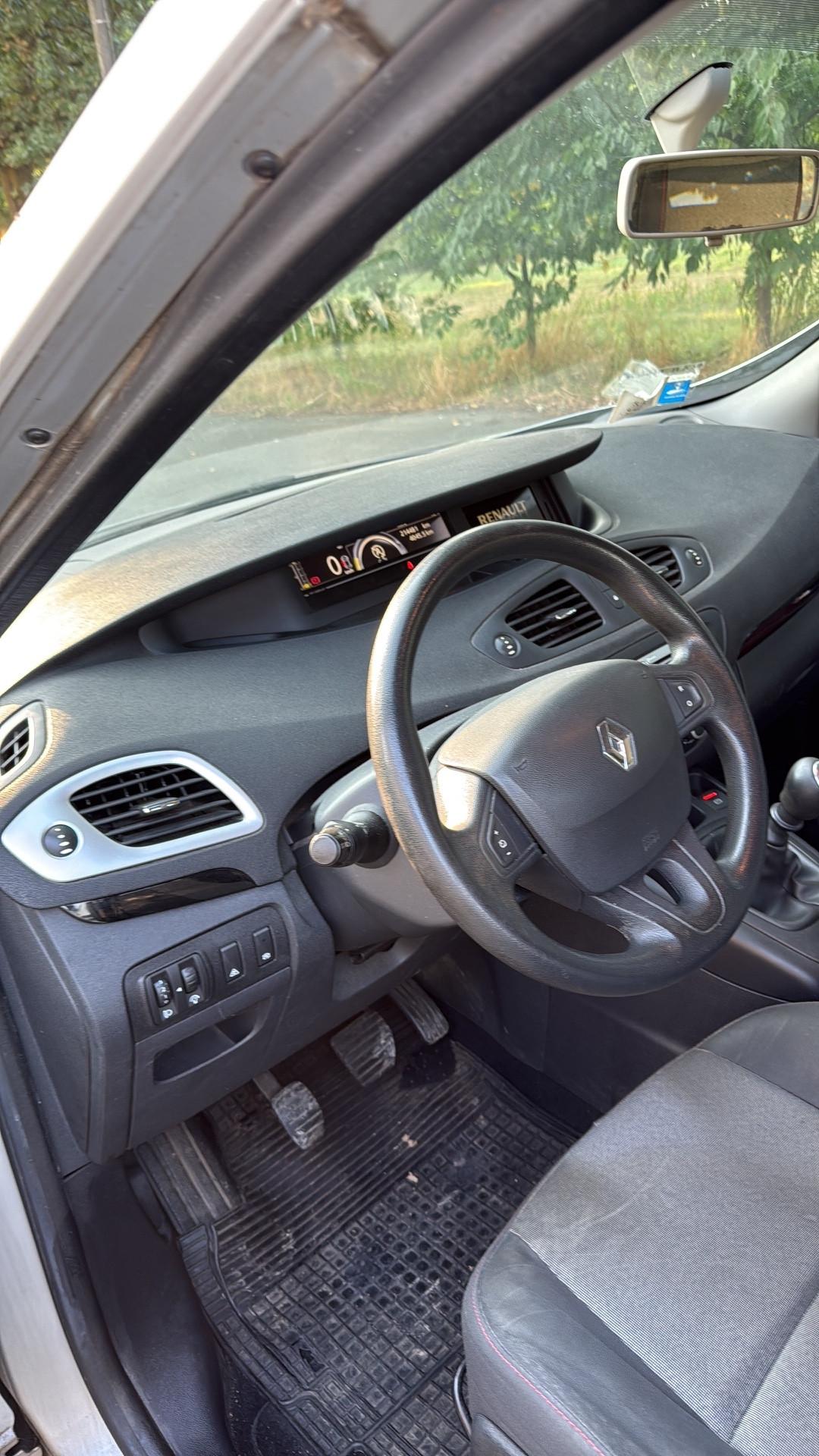 Renault Scenic Scénic XMod 1.5 dCi 110CV Wave
