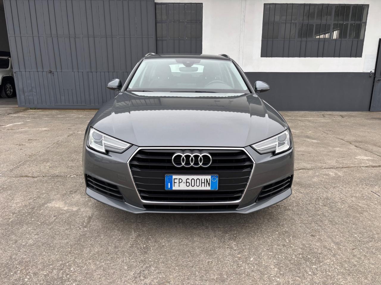 Audi A4 Avant 2.0 TDI 150 CV. Garanzia 12 mesi