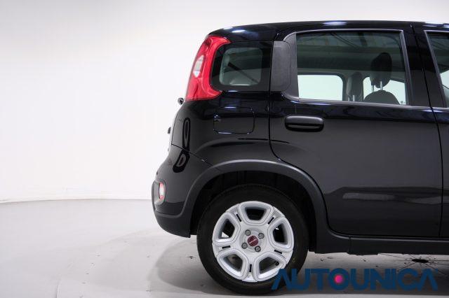 FIAT Panda 1.0 CITY LIFE S&S HYBRID NEOPATENTATI