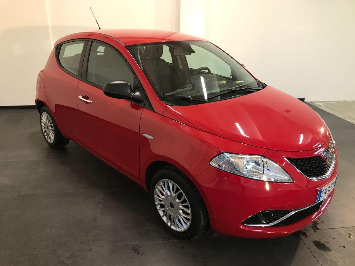 LANCIA Ypsilon 1.2 69 CV 5p. Silver