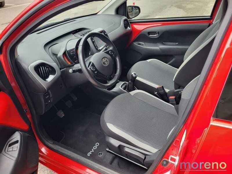Toyota Aygo 1.0 72 CV x-play