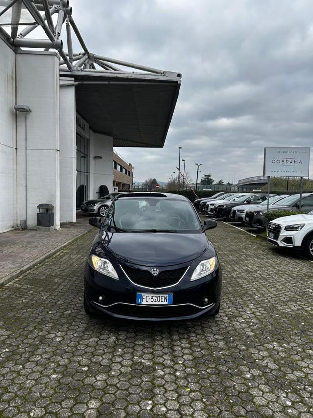 LANCIA Ypsilon 1.2 69 CV 5 porte Elefantino NEO PATENTATO