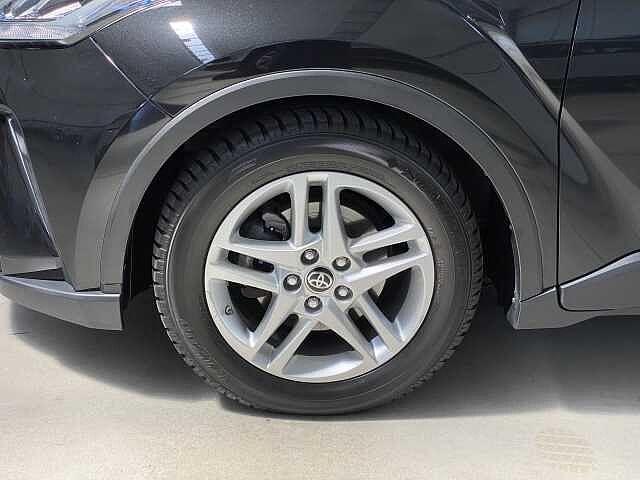 Toyota C-HR 1.8 Hybrid E-CVT Active