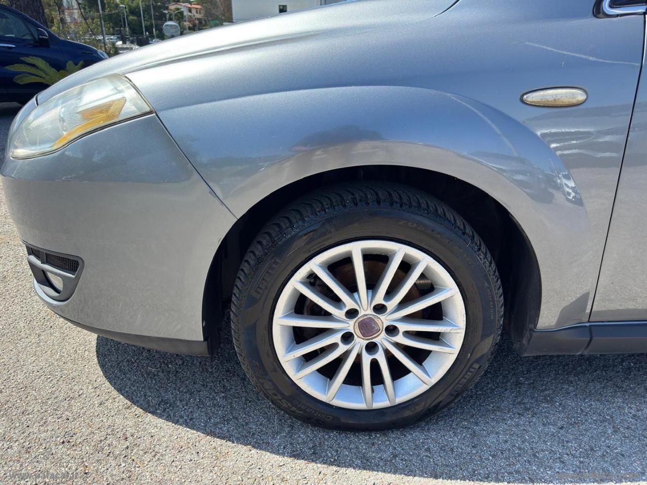 FIAT Croma 1.9 MJT Active