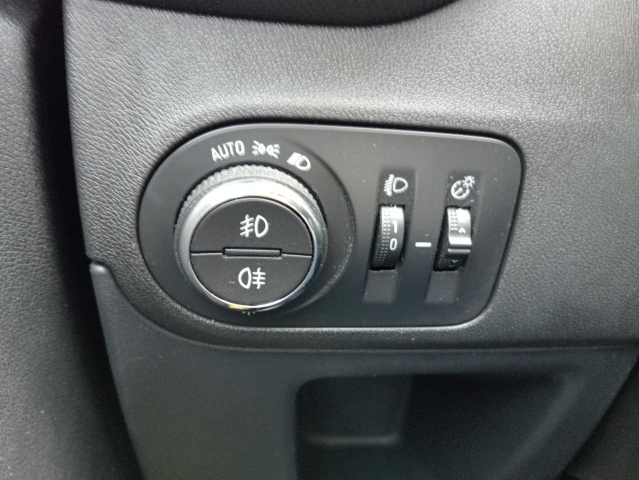 Opel Crossland X 1.5 ECOTEC D 102 CV Innovation
