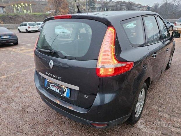 RENAULT Scenic 1.5 dCi 7 posti