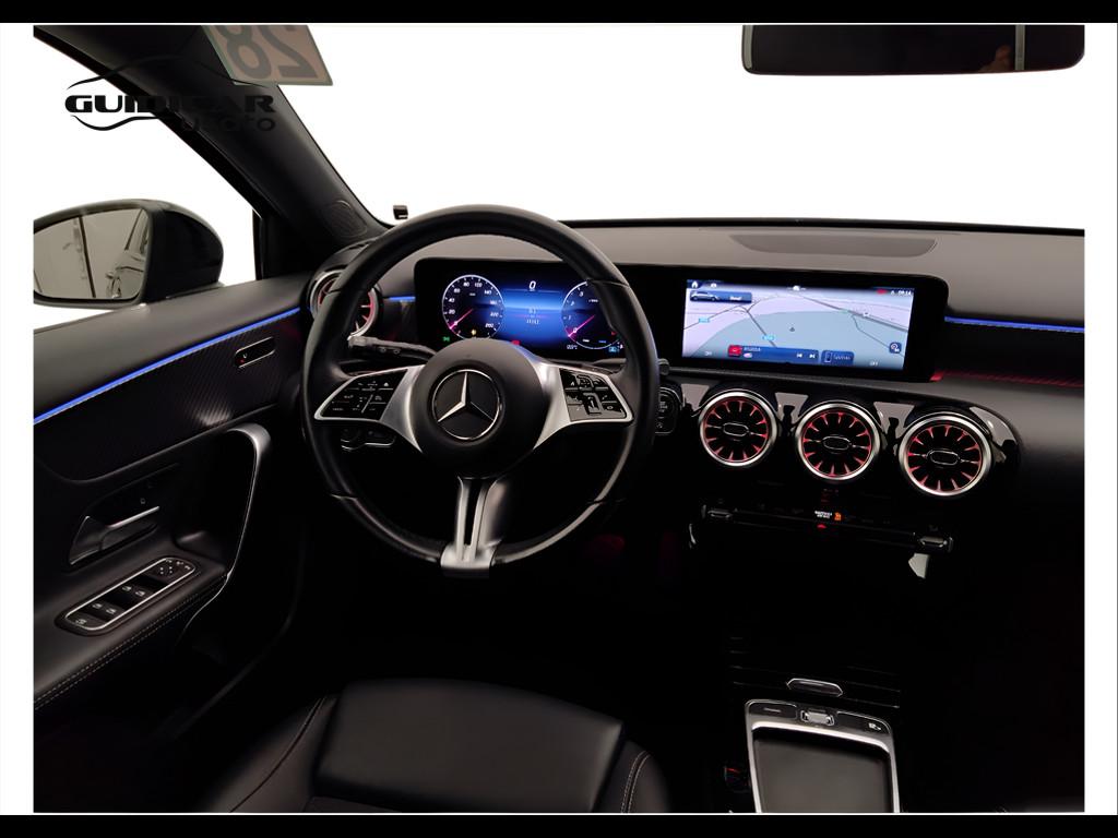 Mercedes-Benz Classe A - W177 2023 - A 180 Progressive Advanced Plus auto