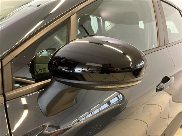 RENAULT Captur 1.6 E-Tech hybrid Zen 145cv auto