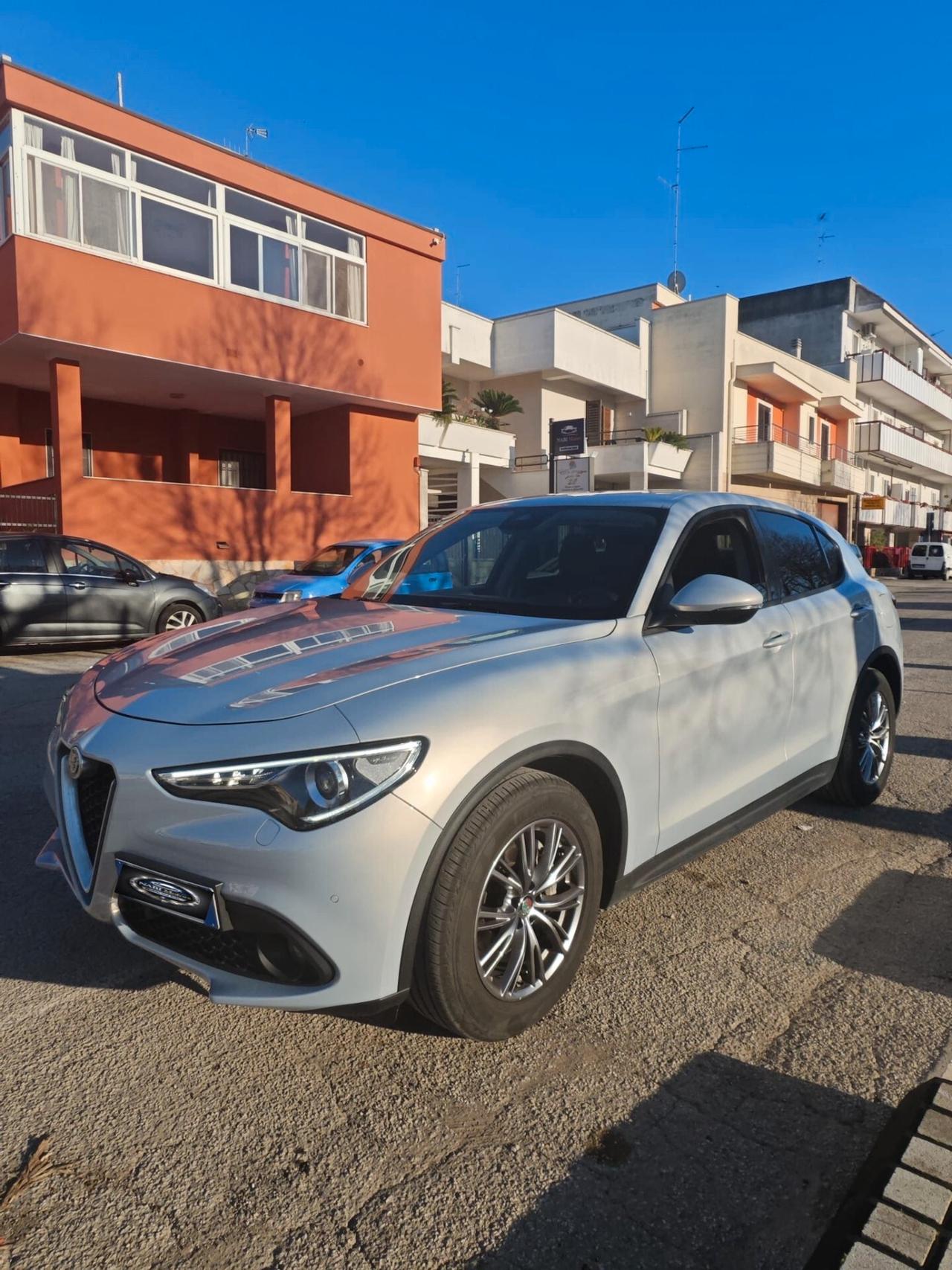 Alfa Romeo Stelvio 2.2 Turbodiesel 160 CV AT8 -PERFETTA-