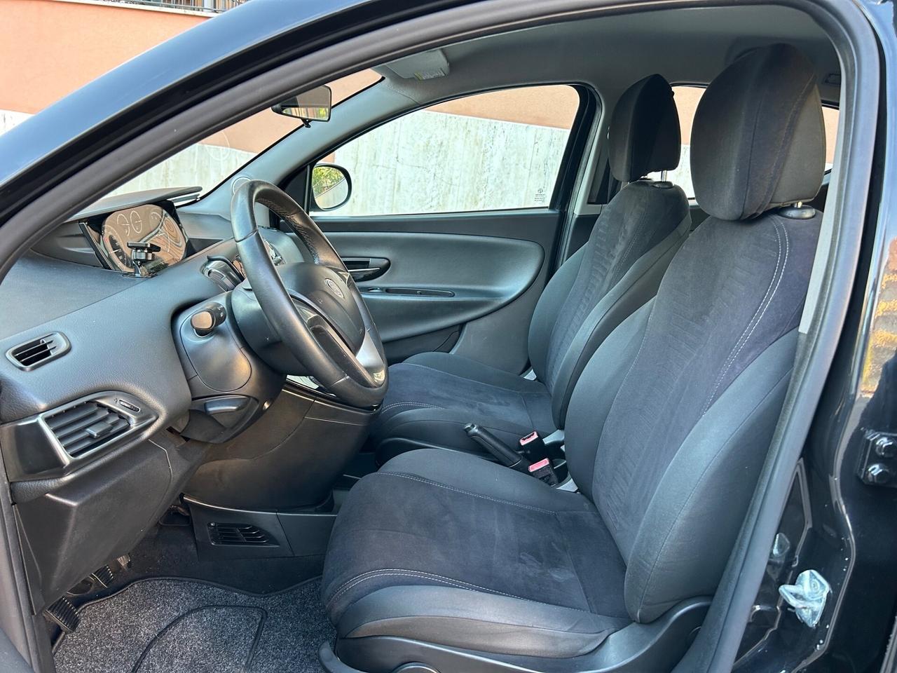 Lancia Ypsilon 1.2 benz ideale per neo patentati