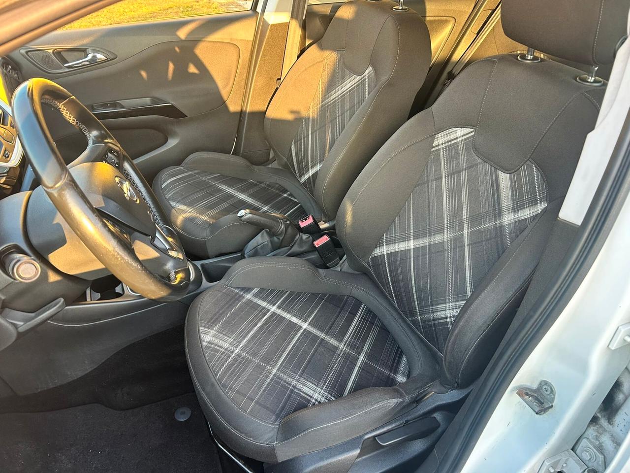 Opel Corsa 1.3 CDTI 5p b-Color