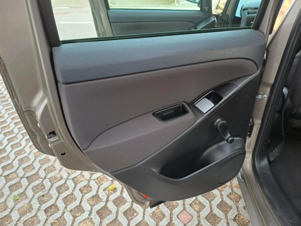 Fiat Idea 1.2 16v 80 cv BlackLabel