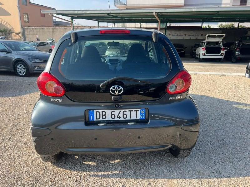 Toyota Aygo Aygo 1.0 12V VVT-i 5 porte Sol