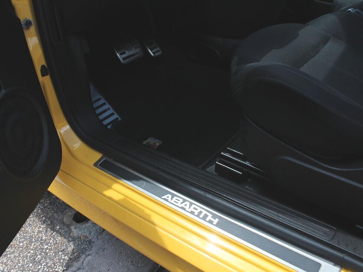 Abarth 595 1.4 Turbo T-Jet 160 CV Pista