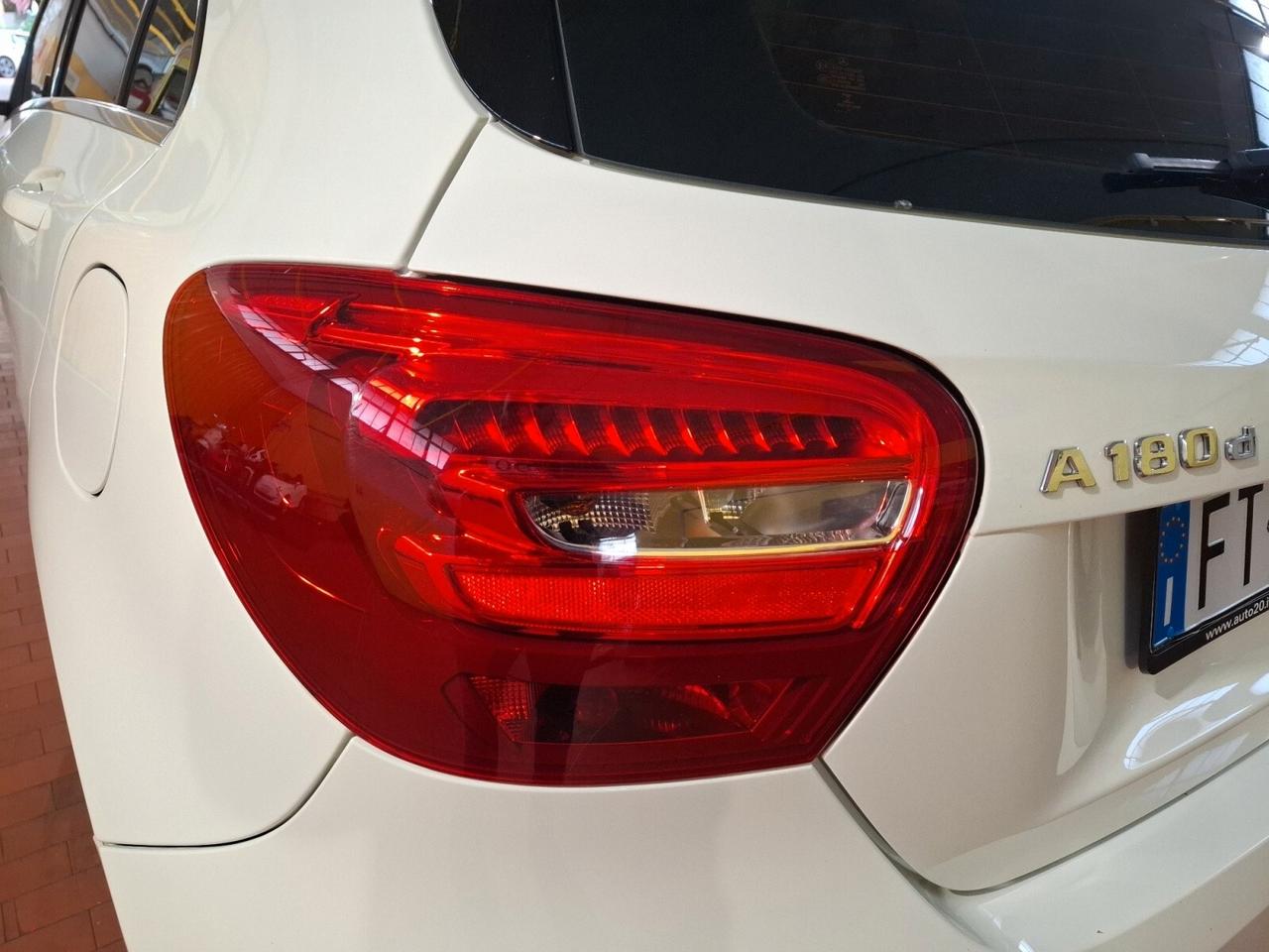 Mercedes-benz A 180 A 180 d Automatic Sport full optional