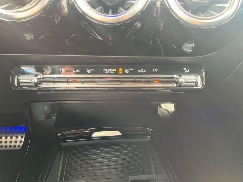 Mercedes-Benz CLA CLA 180 AMG Line Advanced Plus Navi Camera 18"