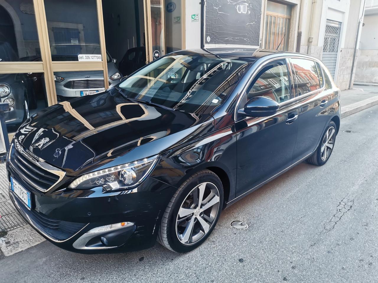 Peugeot 308 1600 BlueHDi 120 CV BERLINA ALLURE