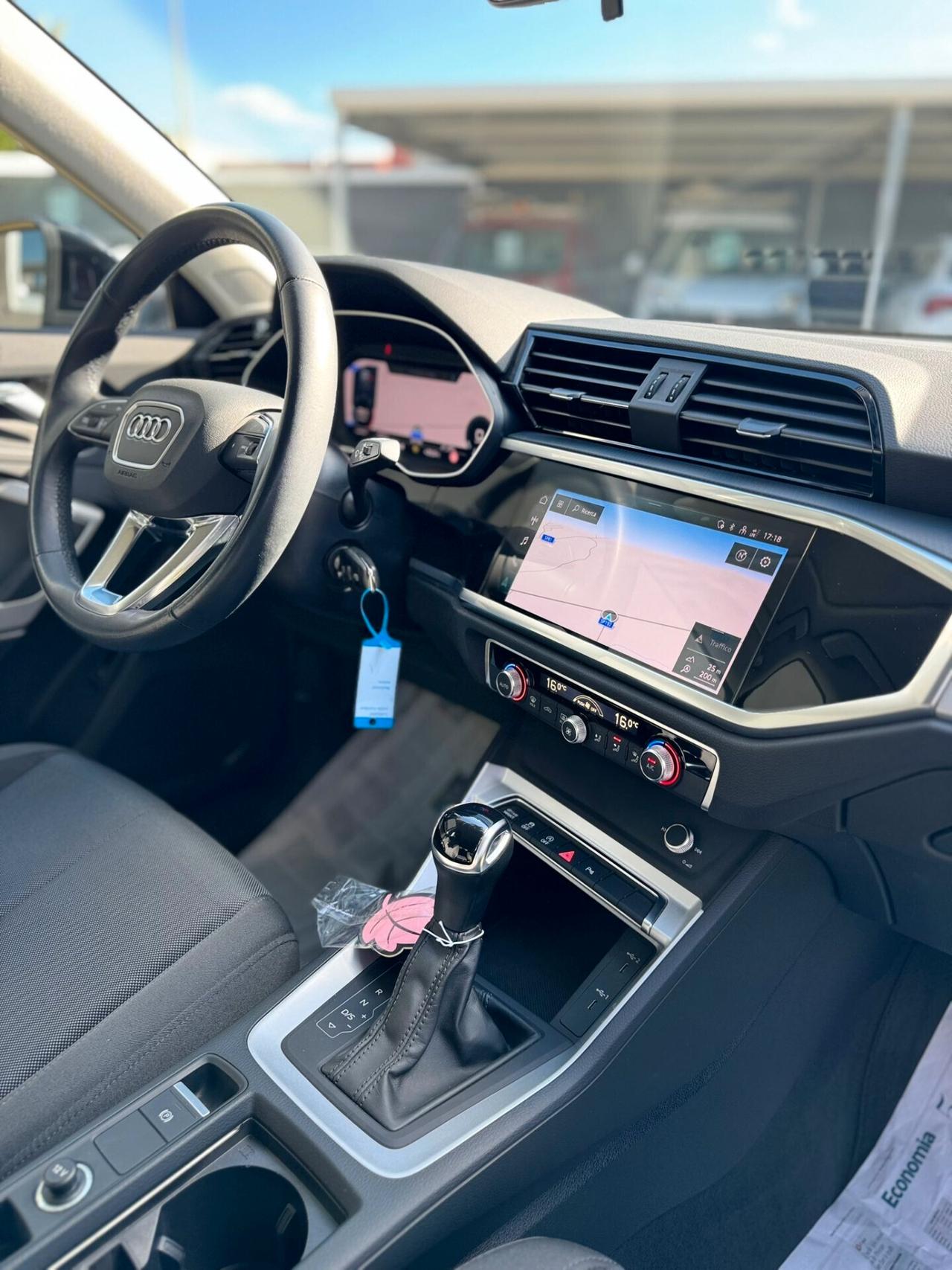 Audi Q3 SPB 35 TDI S tronic Business Plus