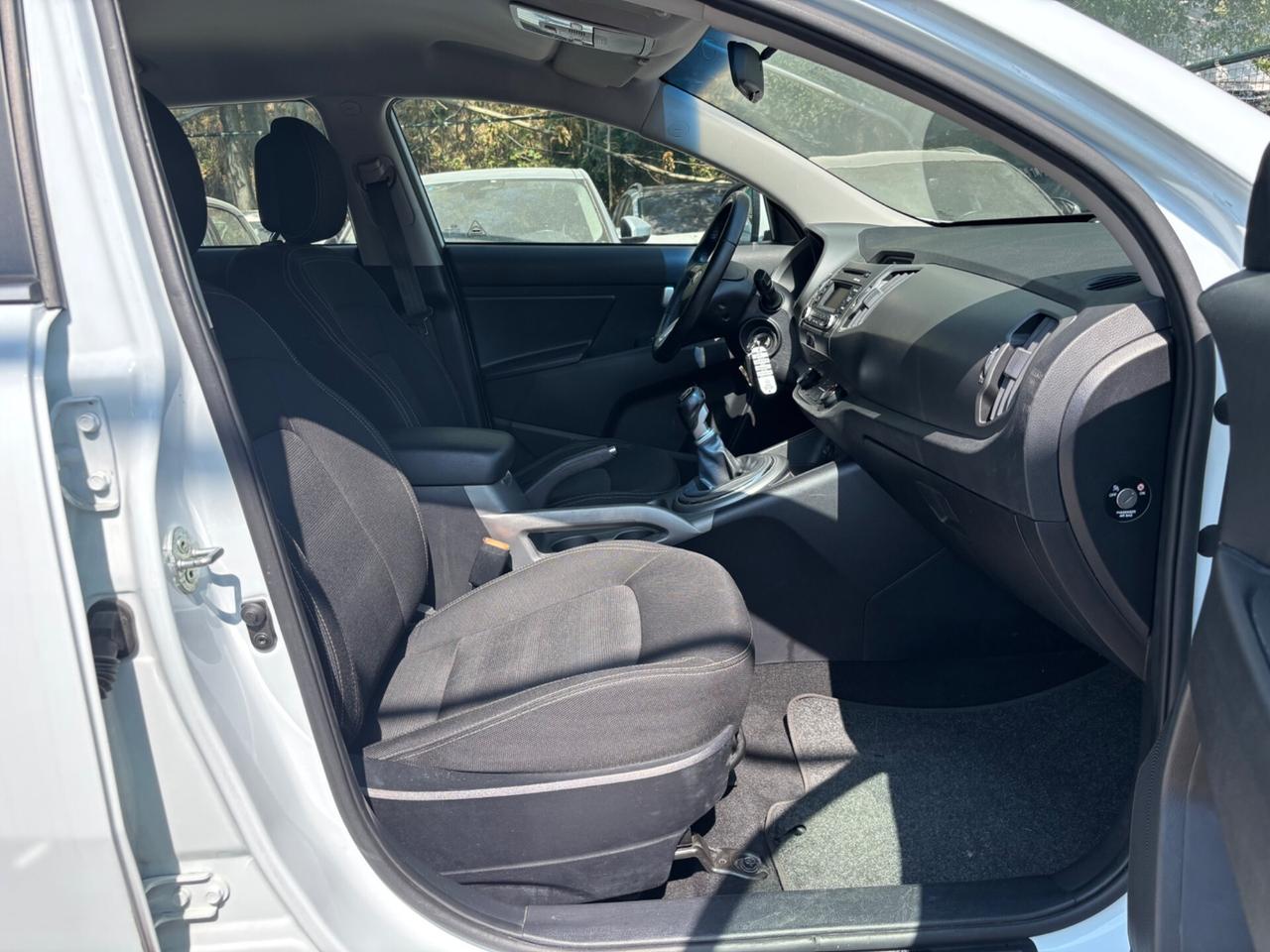 Kia Sportage 1.6 BENZINA Cool OK NEOPATENTATI