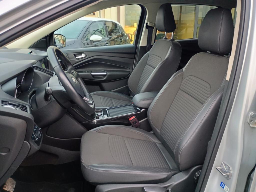 Ford Kuga 1.5 TDCI 120cv S&S 2WD Powershift Edition