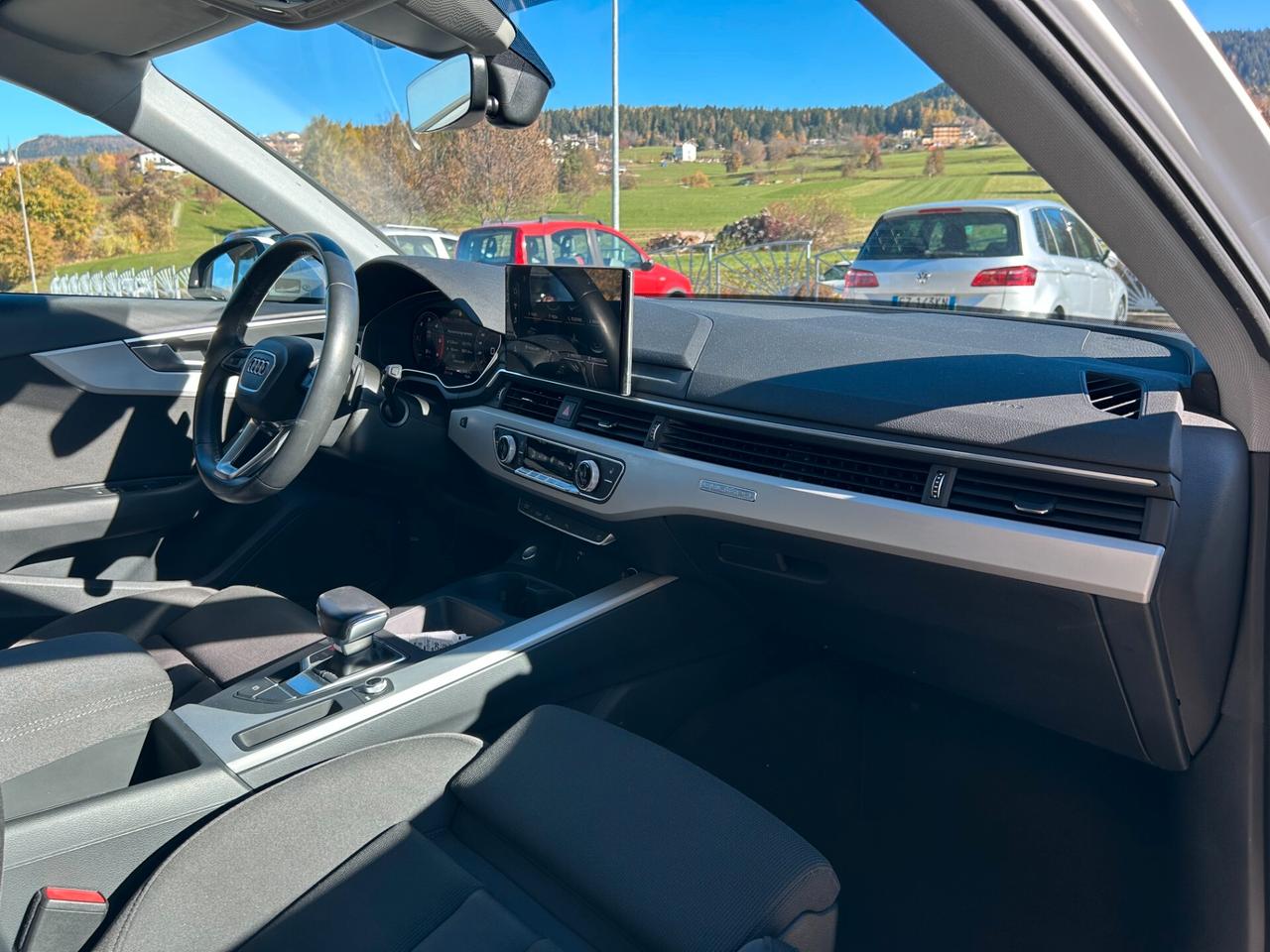 Audi A4 Avant S-LINE 40 TDI S tronic edition