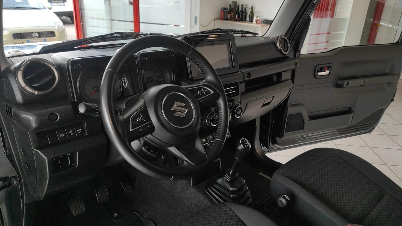 SUZUKI JIMNY 1.5 BENZINA 102CV 4 POSTI GANCIO TRAINO