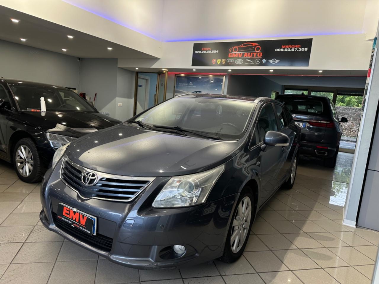 Toyota Avensis 2.2 D-Cat aut. Wagon Executive