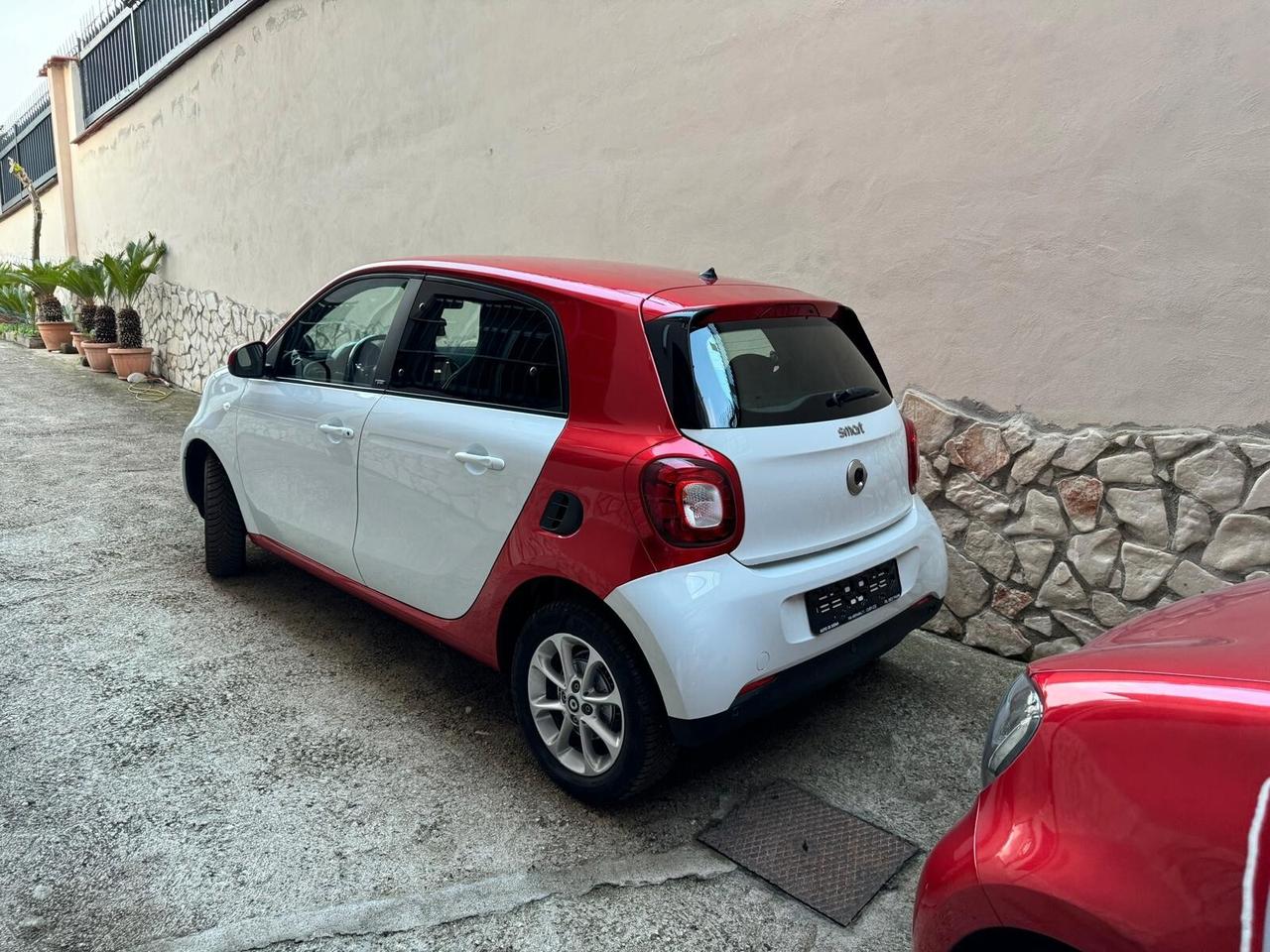 Smart ForFour 70 1.0 Prime