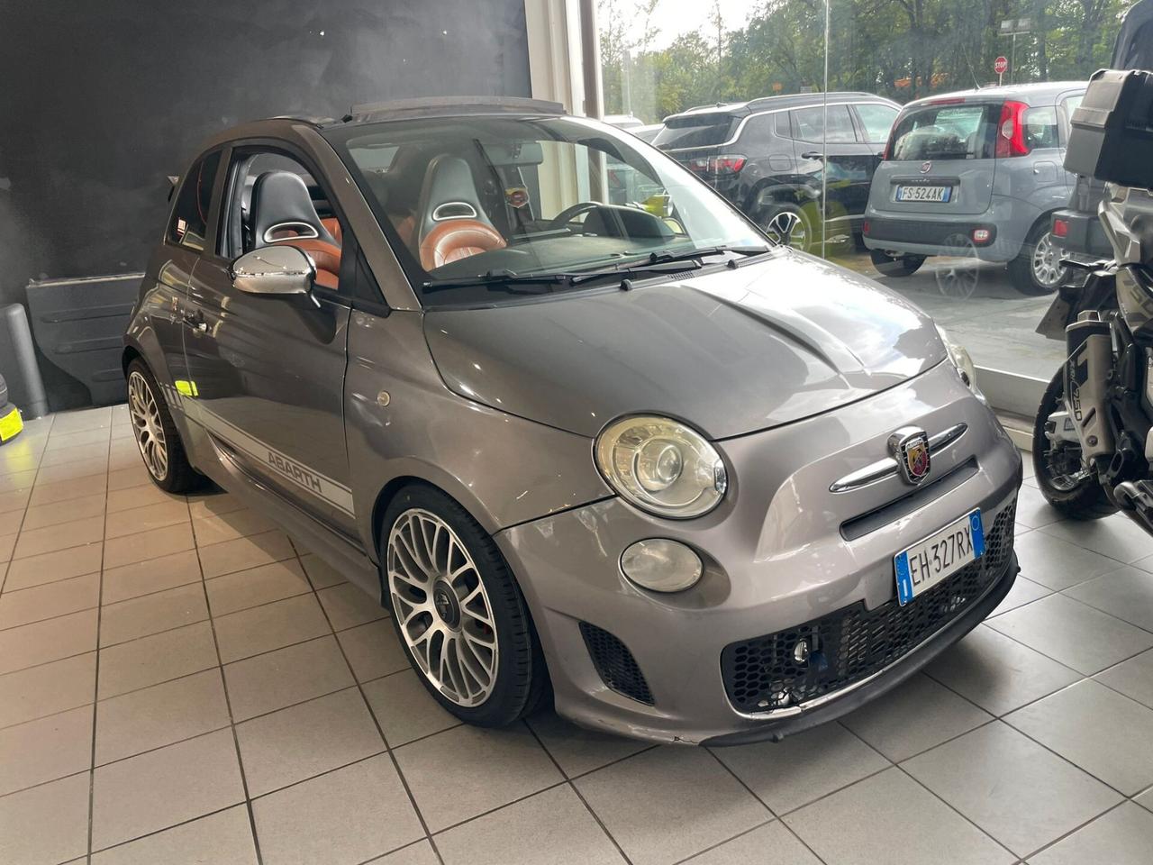 Abarth 500 C 1.4 Turbo T-Jet