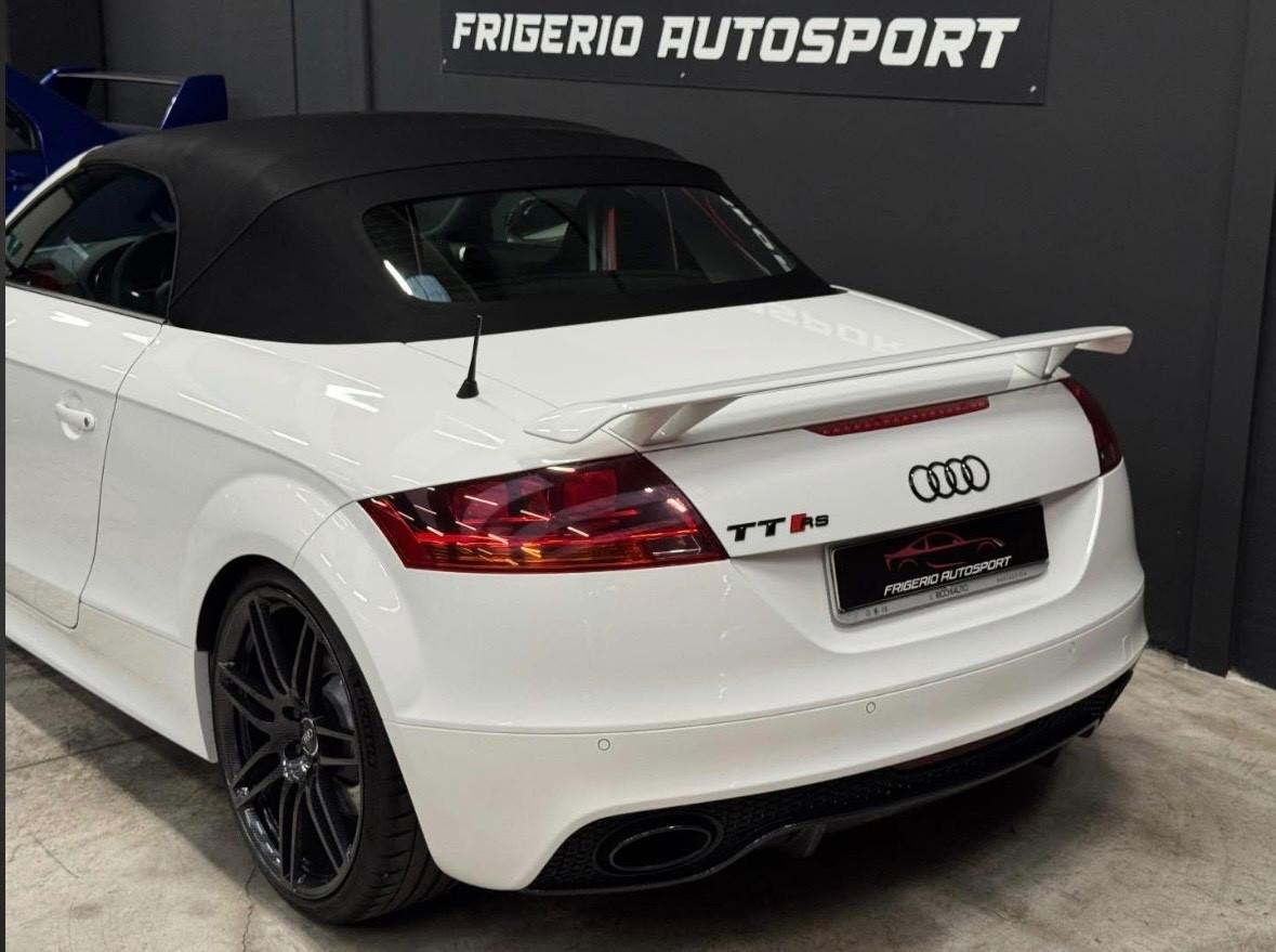 Audi TT RS Roadster 2.5 TFSI quattro S tronic